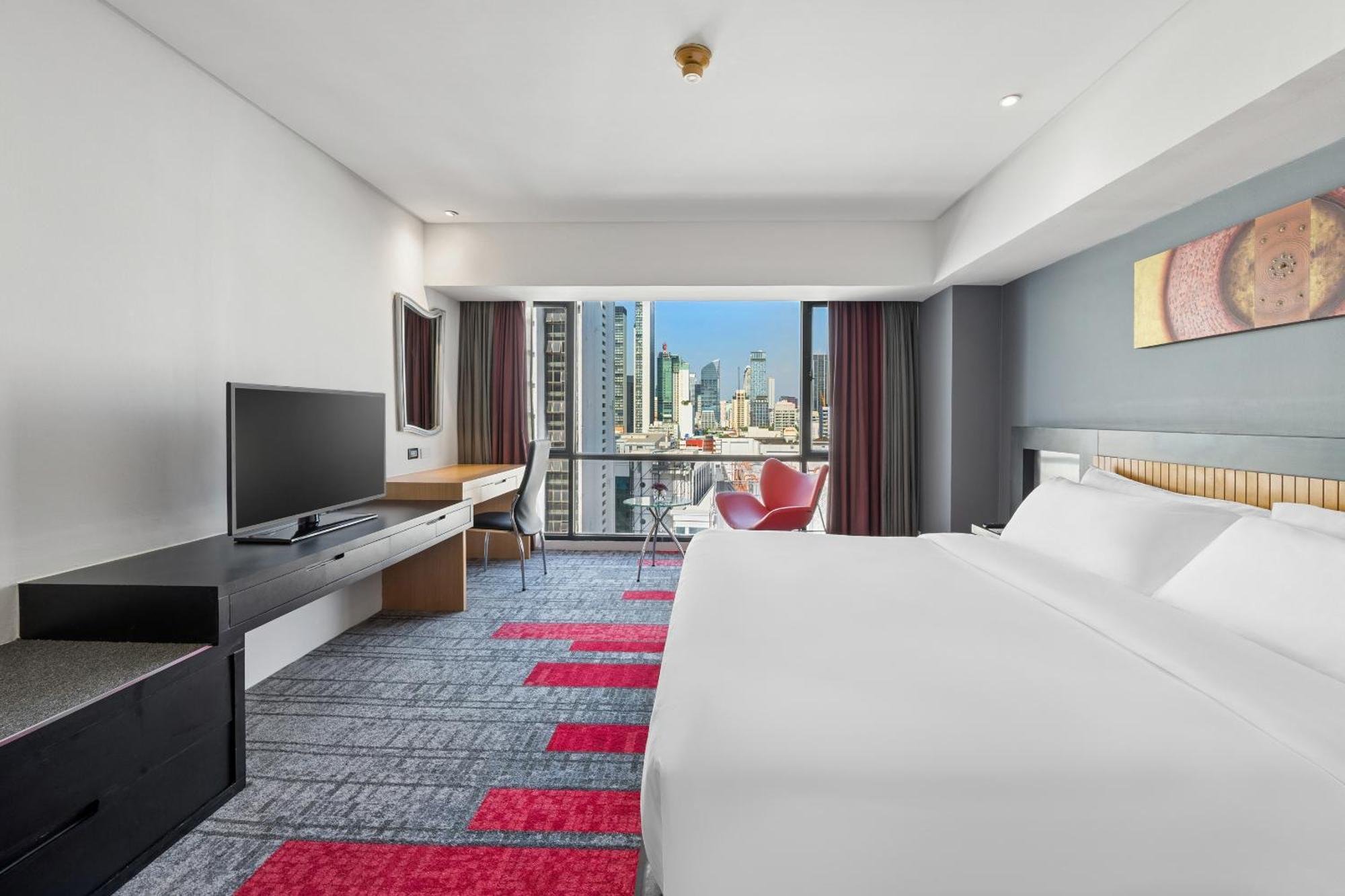 Deluxe King Room
